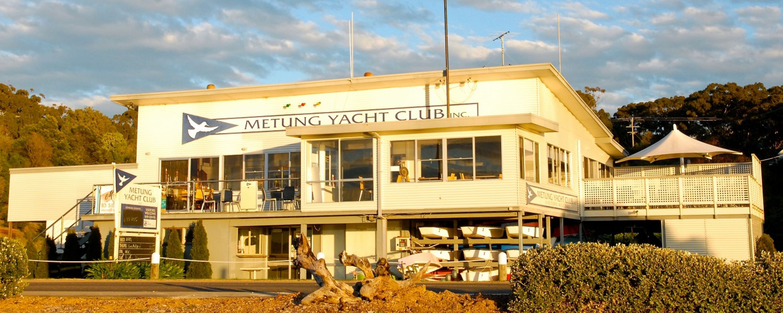 metung-yacht-club-gippsland-lakes-classic-boat-club